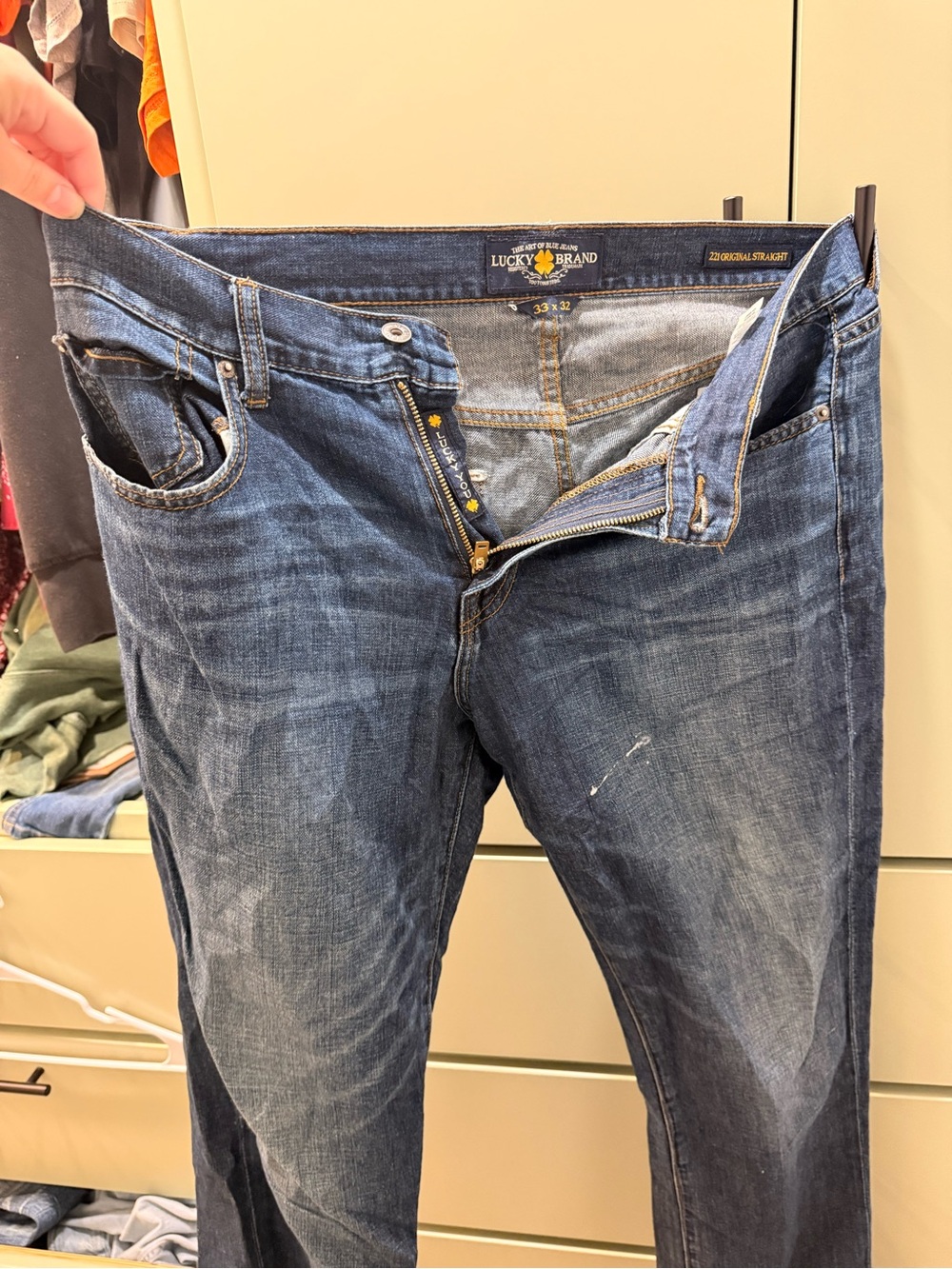 Lucky Brand men’s Dark Blue Straight-Leg Jeans